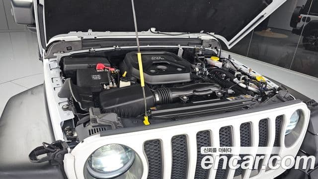 Jeep Wrangler 2023 — фото 6 из 20