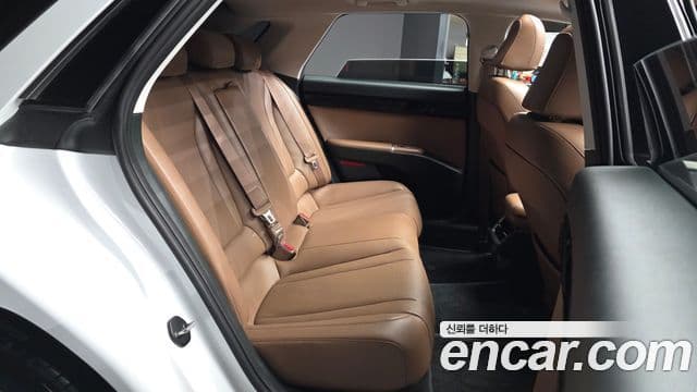 Hyundai Grandeur 2023 — ფოტო 12/20