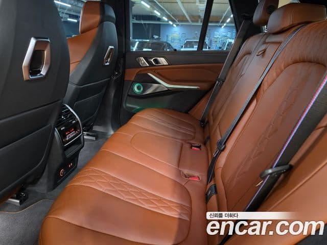 BMW X5 2023 — Photo 9/14