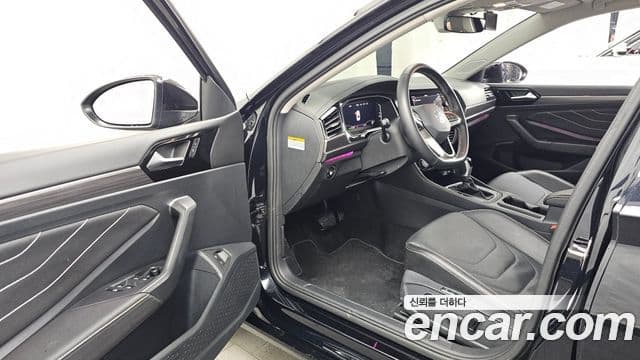 Volkswagen Jetta 2024 — Şəkil 10/20