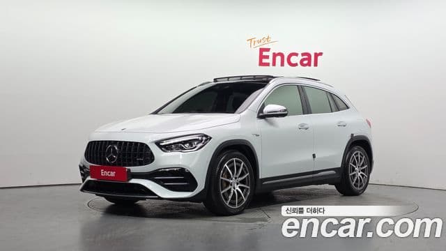 Mercedes-Benz GLA-Class 2021 — ფოტო 1/20