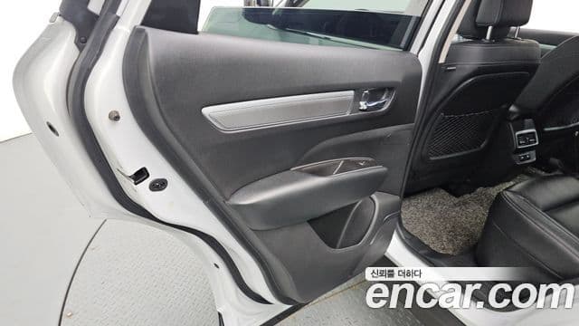 Renault Samsung QM6 2021 — ფოტო 13/32