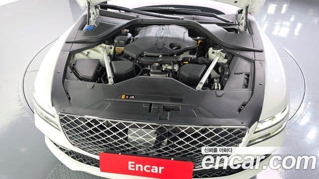 Genesis Electrified G80 2020 — фото 6 из 20