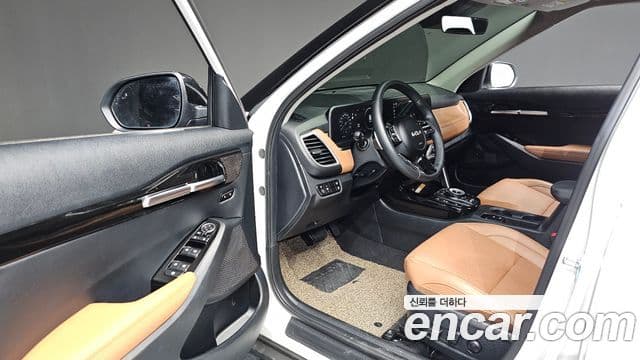 Kia Seltos 2025 — Şəkil 10/20