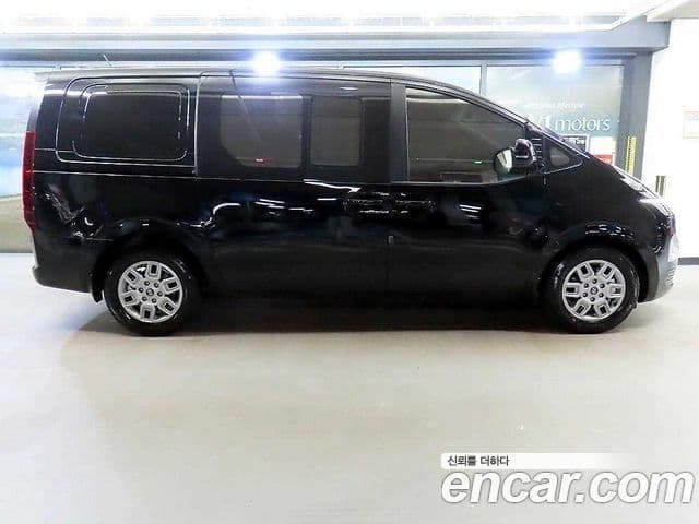 Hyundai Staria 2025 — Şəkil 5/20