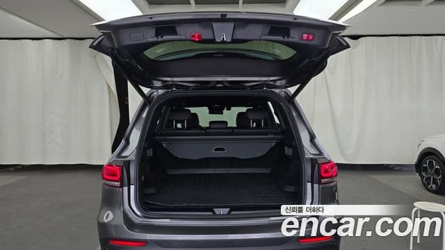 Mercedes-Benz GLB-Class 2022 — фото 20 из 20