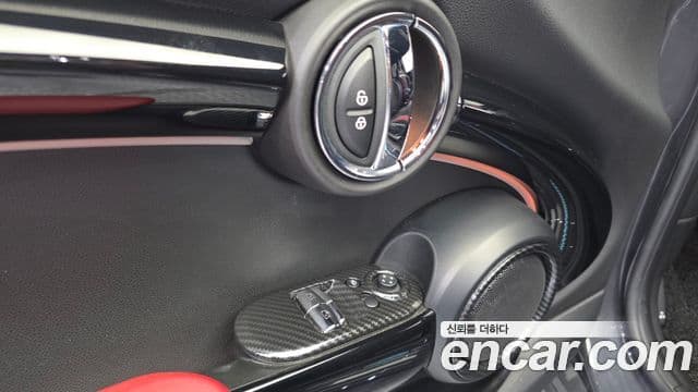 Mini Cooper S 2018 — Şəkil 12/20