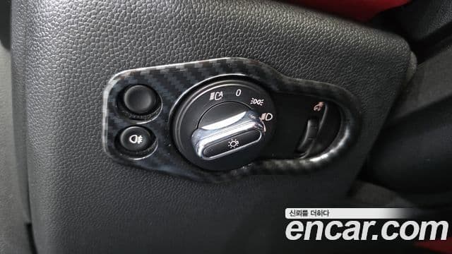 Mini Cooper S 2018 — Şəkil 13/20