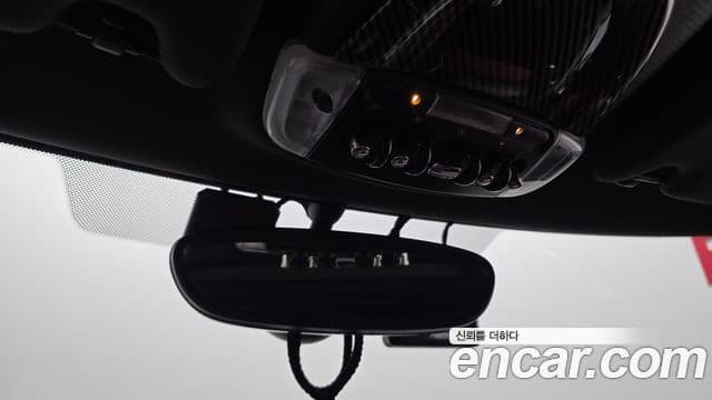 Mini Cooper S 2018 — Şəkil 17/20