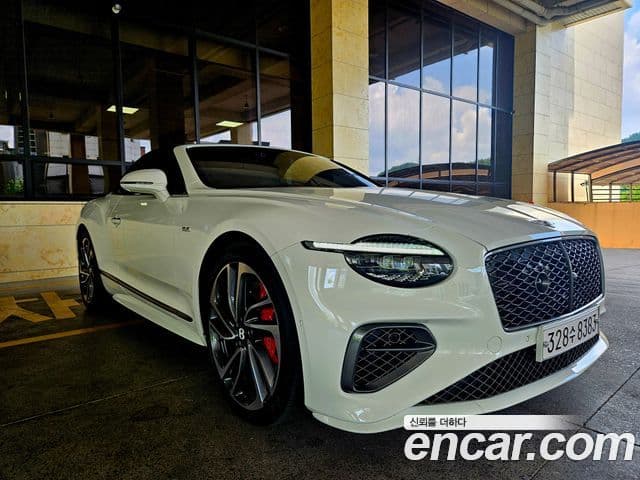 Bentley Continental GT 2025 — ფოტო 2/16