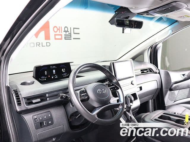 Hyundai Staria 2022 — Şəkil 17/20
