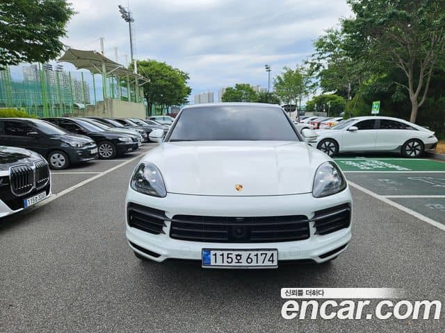 Porsche Cayenne, 2023