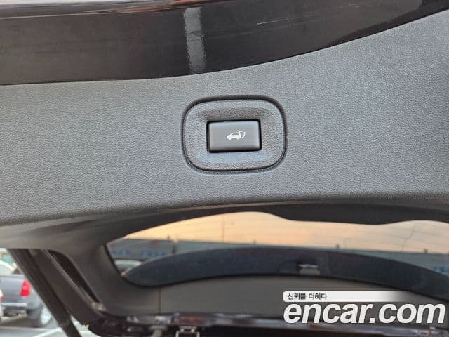 Renault Samsung QM6 2023 — ფოტო 13/20