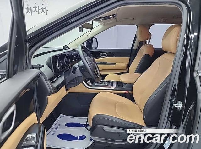 Kia Carnival 2021 — Şəkil 11/19