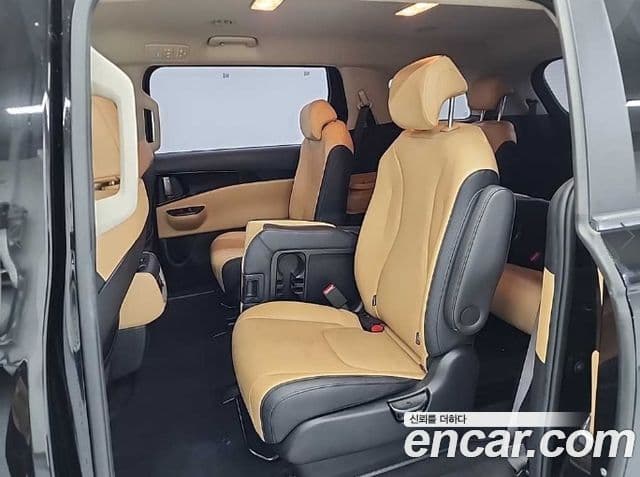 Kia Carnival 2021 — Şəkil 12/19