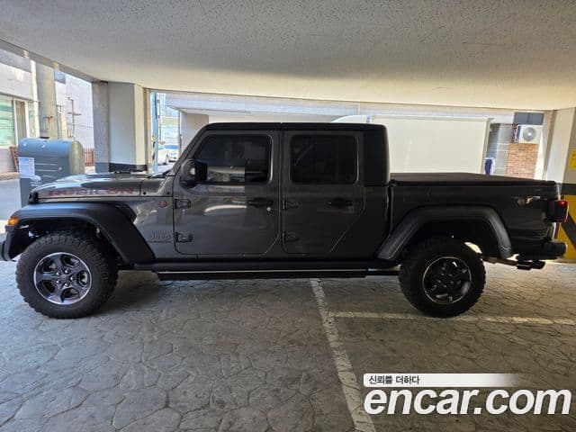 Jeep Gladiator 2020 — Şəkil 5/17