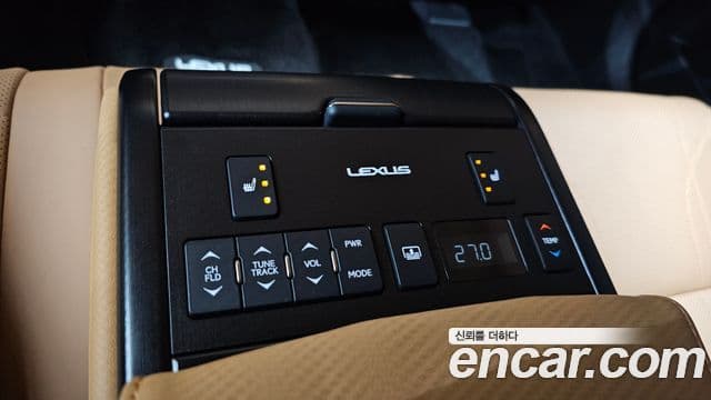 Lexus ES300h 2025 — фото 14 из 20