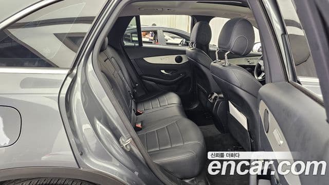 Mercedes-Benz GLC-Class 2018 — Şəkil 12/20