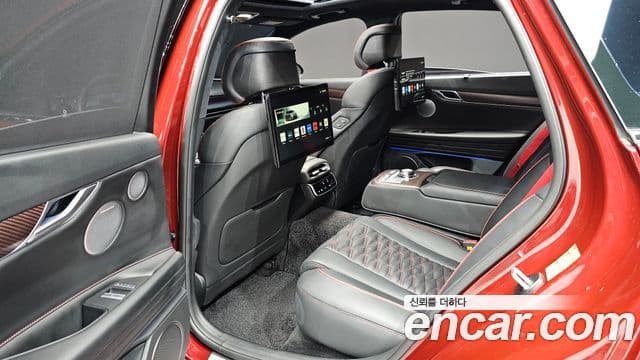 Genesis Electrified G80 2025 — ფოტო 14/20