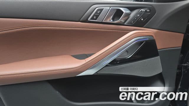 BMW X6 2025 — Photo 15/32