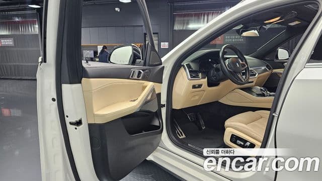 BMW X6 2021 — Şəkil 10/20