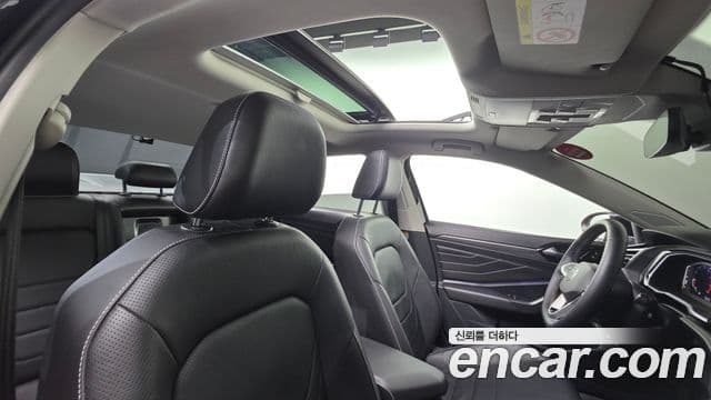 Volkswagen Jetta 2023 — фото 20 из 20