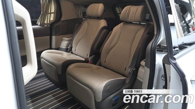 Kia Carnival 2022 — Фото 10/20