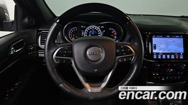 Jeep Grand Cherokee 2019 — Şəkil 13/20