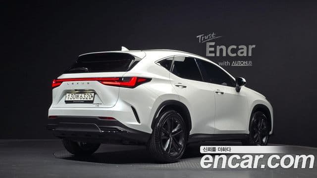 Lexus NX350h 2022 — Şəkil 2/20