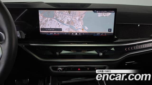 BMW X7 2025 — ფოტო 13/20