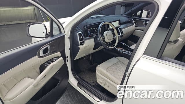 Kia Sorento 2021 — Фото 10/20