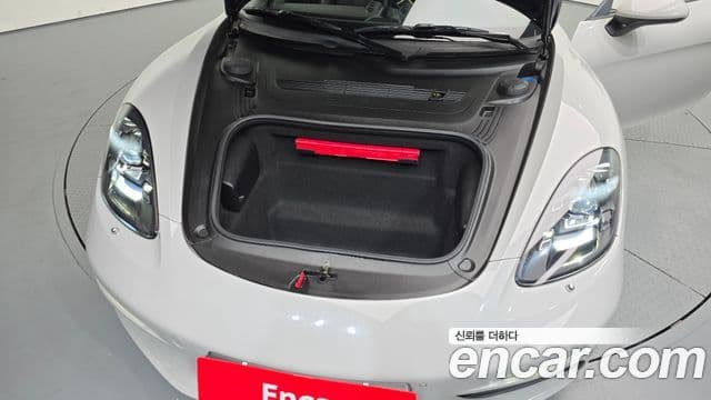 Porsche 718 Boxster 2018 — Photo 7/20