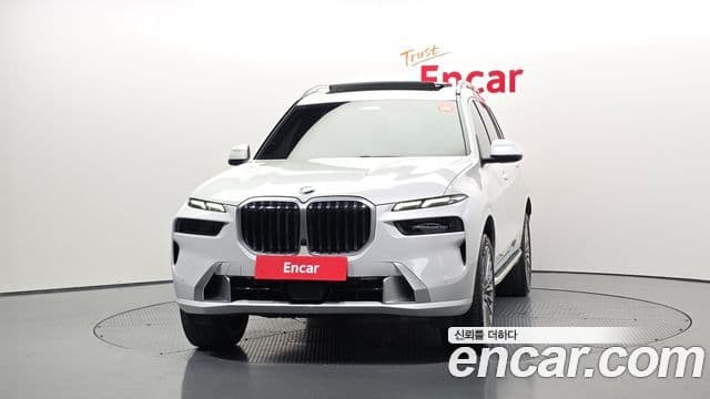 BMW X7 2023 — Photo 17/20