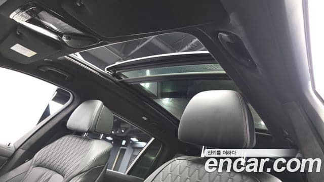 BMW X7 2023 — Photo 16/20