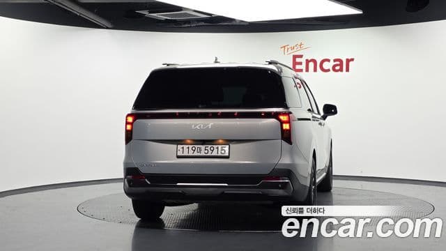 Kia Carnival 2025 — ფოტო 4/20
