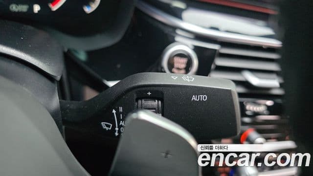 BMW 5 Series 2019 — Şəkil 18/20