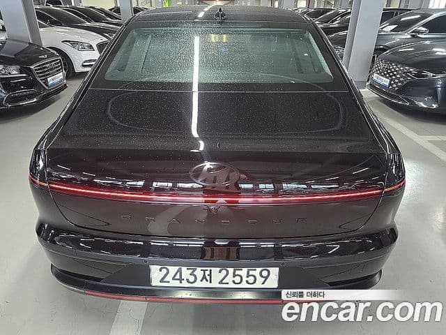 Hyundai Grandeur 2026 — Фото 3/20