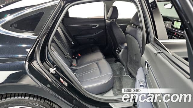 Hyundai Sonata 2023 — Şəkil 11/20