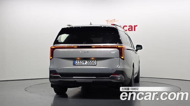 Kia Carnival 2024 — ფოტო 4/20