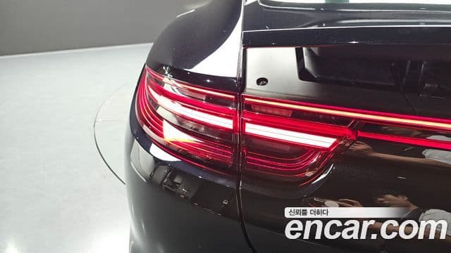 Porsche Panamera 2020 — Photo 6/31