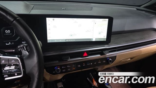 Kia Sorento 2023 — Şəkil 14/20