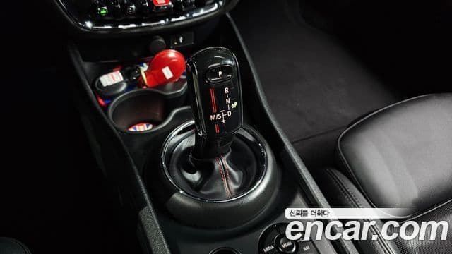 Mini Cooper S Clubman 2021 — Şəkil 9/20
