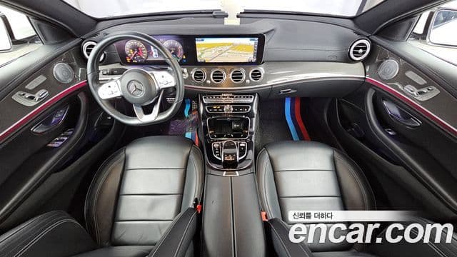 Mercedes-Benz E-Class 2019 — ფოტო 6/20
