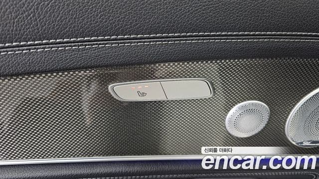 Mercedes-Benz E-Class 2019 — ფოტო 18/20