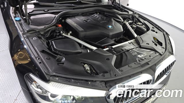 BMW 5 Series 2020 — Şəkil 6/20