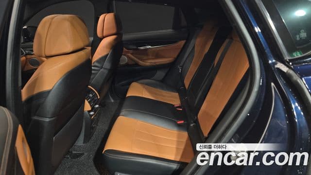 BMW X6 2018 — ფოტო 11/20