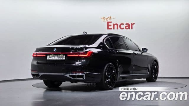 BMW 7 Series 2020 — Şəkil 2/20