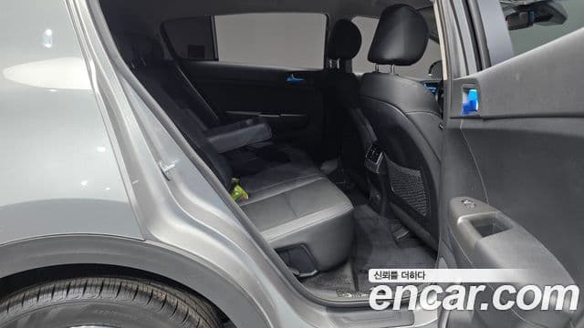 Kia Sportage The Bold 2020 — ფოტო 11/20