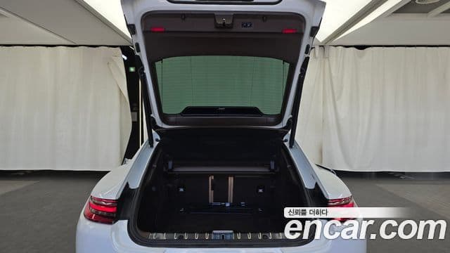 Porsche Panamera 2018 — фото 20 из 20