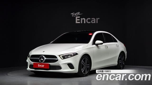 Mercedes-Benz A-Class 2021 — Фото 1/20